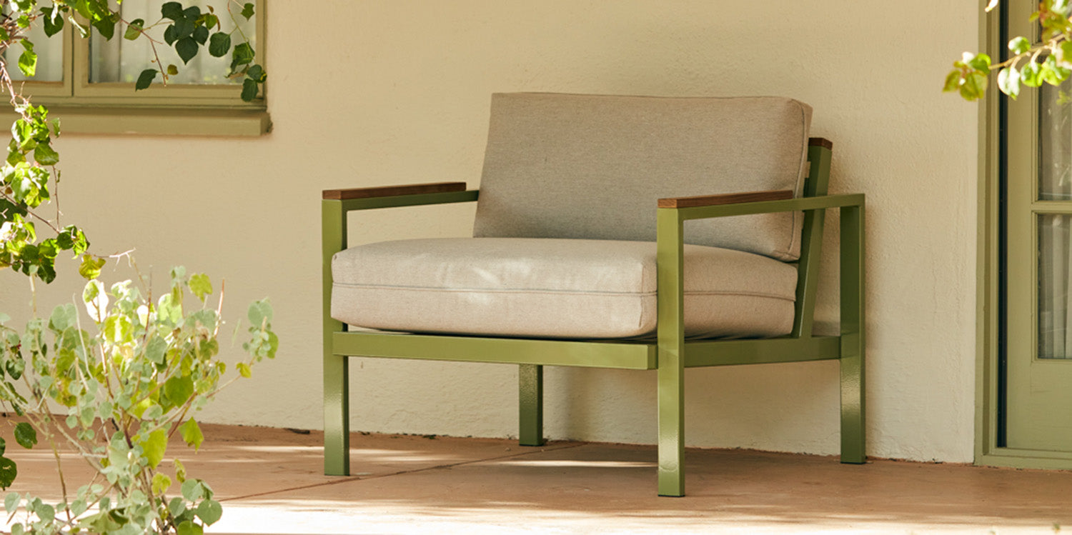 Outdoor Lounge Seating